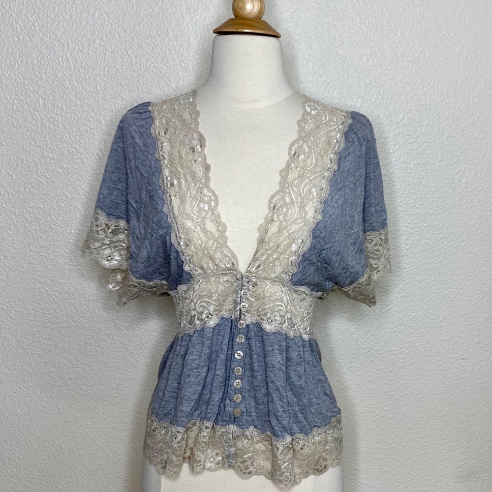 Cream Lace & Gray Rayon Romantic Top Small